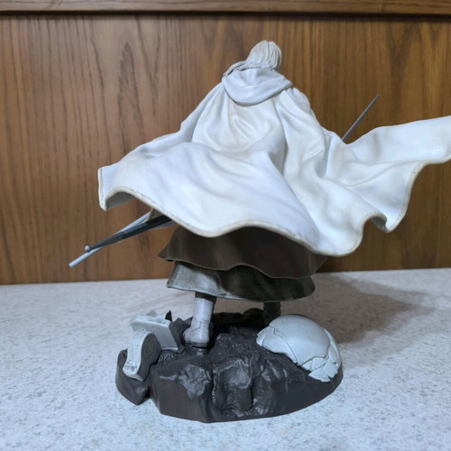 Gandalf the White PVC Diorama like new
