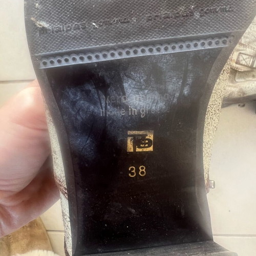 Leather riding boots like new, size 38