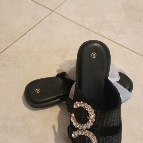 Black sandals with rhinestones new, size 36.5
