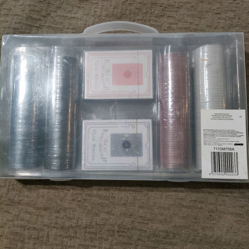 Poker set new with 200 chips and 2 playing cards