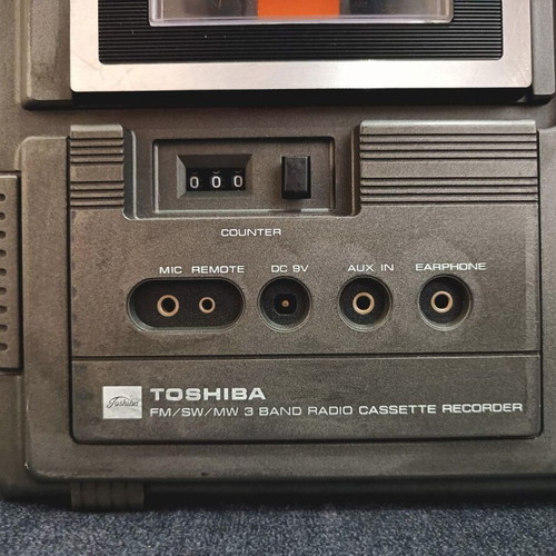 Toshiba Parabola RT-2800 portable radio cassette player used