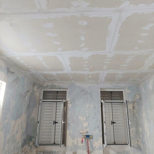 Detached ground floor house 96 sqm in Piraeus, Agia Sofia, with 3 bedrooms and storage
