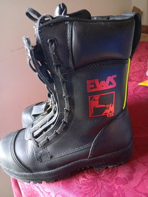 EWS F2A fire boots like new, size 39, German