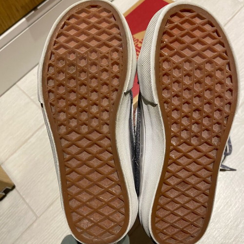 Vans gray suede boots with glitter like new, size 31