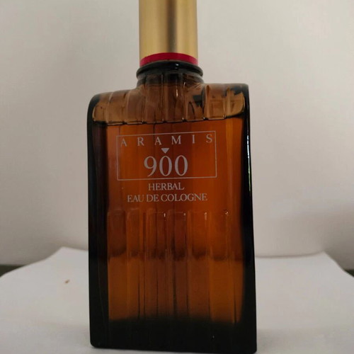 Aramis 900 eau de cologne 100ml used, vintage, nearly full
