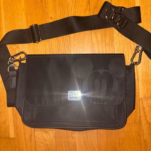 Mickey Mouse shoulder bag like new, black Disney