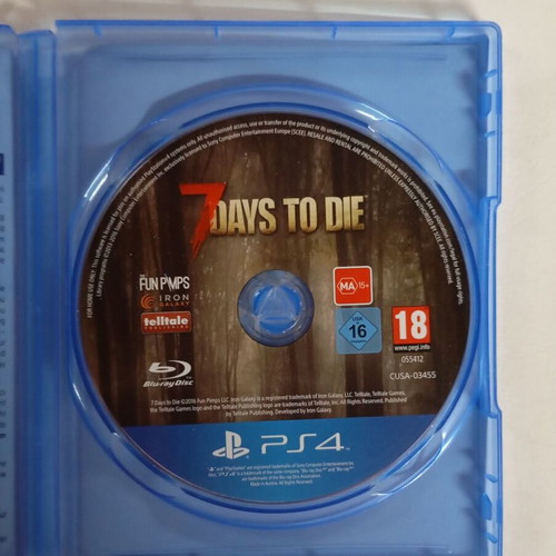 7 Days To Die PS4 used simulation game
