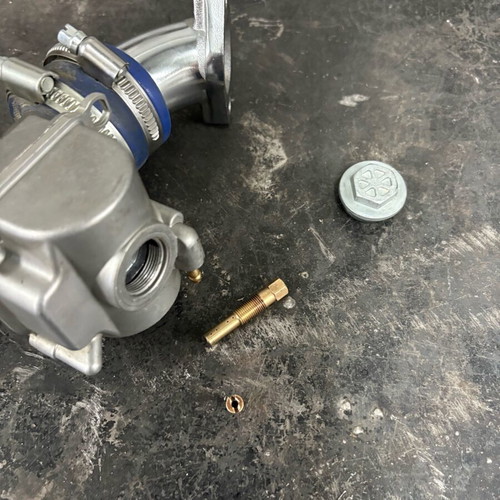 Carburetor PWK 22 like new with Nikme 22 neck and Apido filter