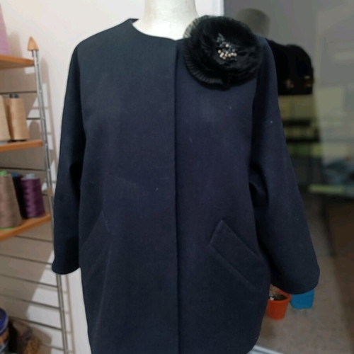Women's jacket cardigan new, wool, with brooch, size L-XL, black