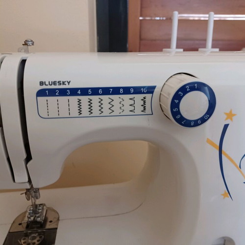Bluesky sewing machine new in box, easy to use