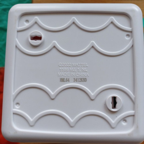 Activity box with scarves like new for babies from 3 months
