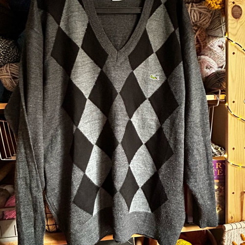 Lacoste men's V neck sweater large like new, black and gray