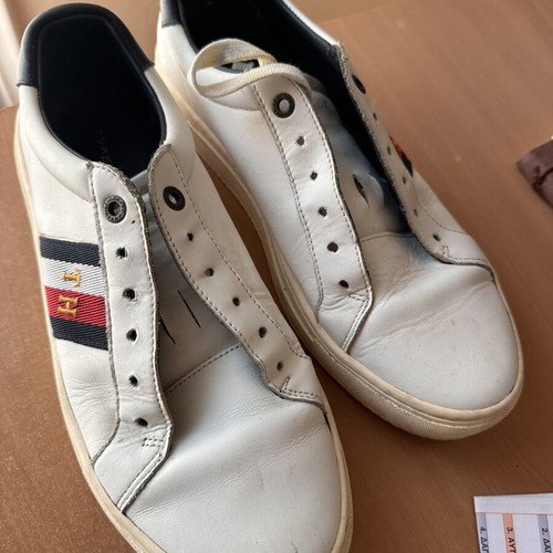 Tommy Hilfiger athletic shoes unisex size 40 used white