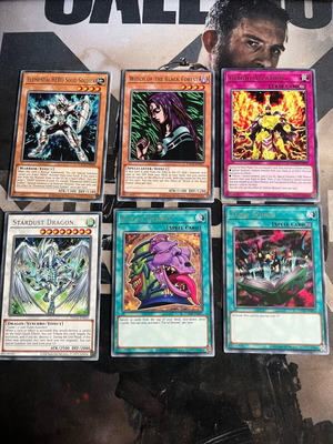 Yugioh TOCH like new with sleeves
