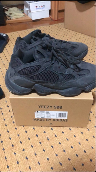 Yeezy 500 utility black