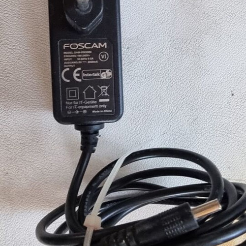 Foscam Standard DC Power Supply 5V 2000mAh used