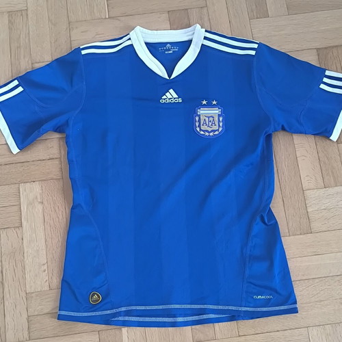 Argentina jersey like new, authentic