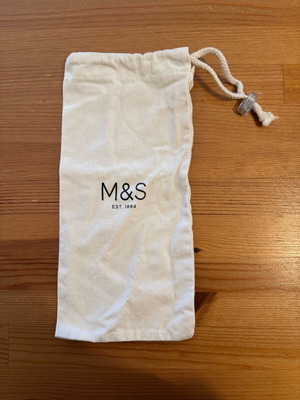 Θήκη-τσάντα για καπέλο M&S μεταχειρισμένη