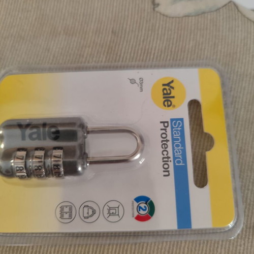 Yale combination lock new