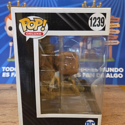 Funko Pop Deluxe Black Adam on Throne figure new