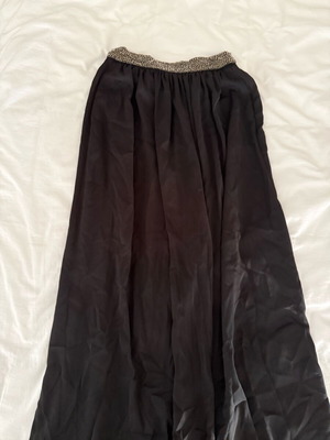 Zara long black skirt like new, size S
