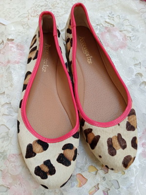 Accessorize leather ballerinas with natural fur, size 39, new
