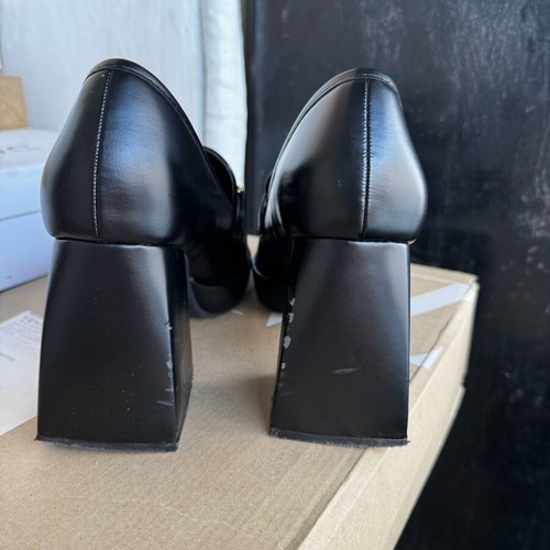 Loafers used with 6 cm heel black with gold buckle size 38