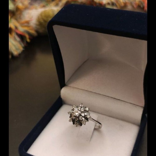 18K White Gold Ring Used with 0.58 Carat Diamonds
