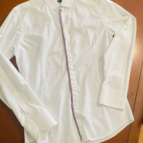 Spago Uomo white shirt size M like new with floral stripe