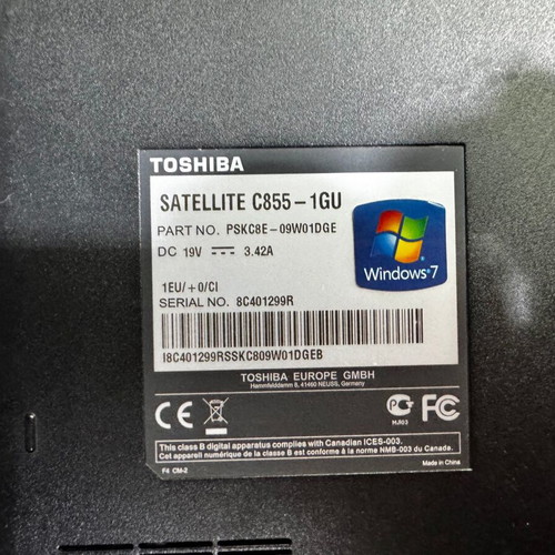 Toshiba Satellite C855 laptop used, Intel Pentium, 15.6 inch HD screen