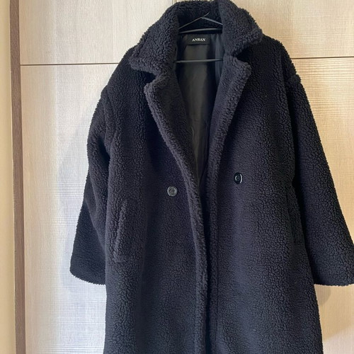 Anran black coat like new, synthetic wool, size L
