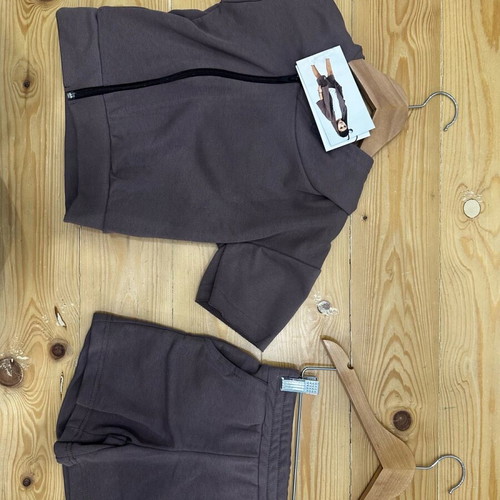 Set with zip-up sweatshirt and shorts for boys 3-4 years old new