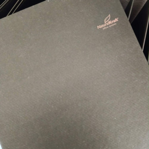 Ambar dark green binders like new, pack of 13 with 30 sleeves