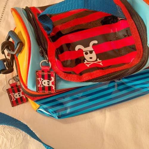 Imaginarium Kidengarden Gefden Foodbag like new, pirate design, 2 levels