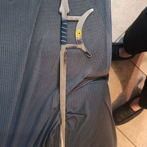 Hook swords like new, full metal