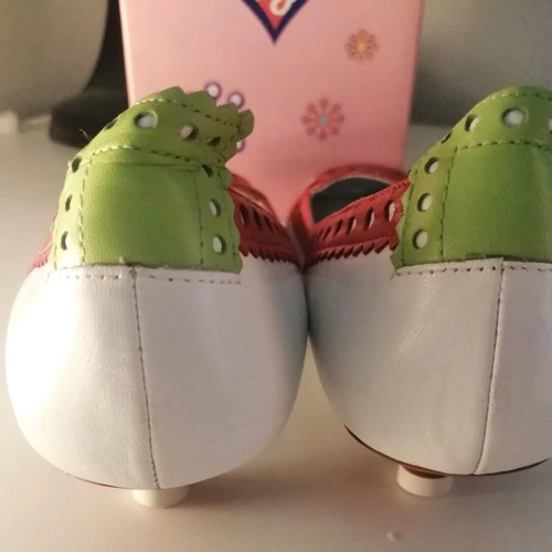Axel and Rose leather women's colorful shoes size 39 new