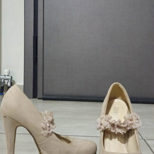 Pumps beige, like new, size 35