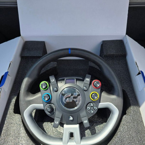 Fanatec Gran Turismo DD Pro racing wheel like new for PS5