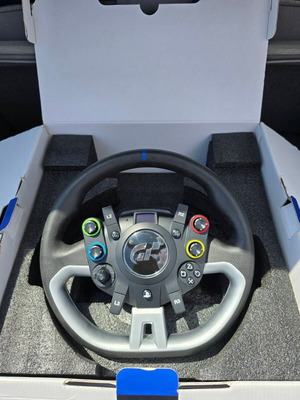 Fanatec Gran Turismo DD Pro racing wheel like new for PS5