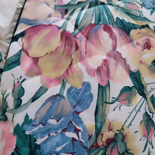 American double quilt 180 percale, reversible floral design new