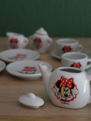 Σετ τσαγιού Disney Minnie Mouse από πορσελάνη, καινούργιο, 17 τεμάχια