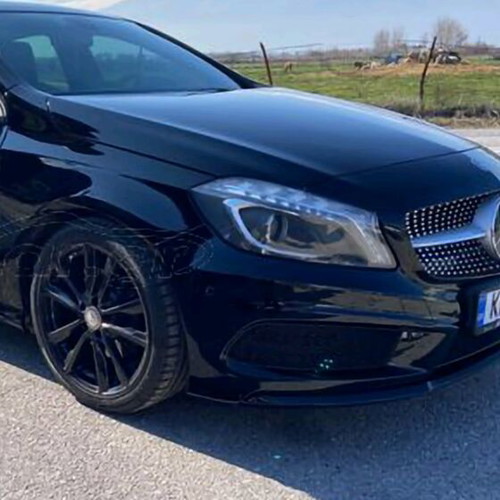 Mercedes A 180 λιμουζίνα σαν καινούργιο, βενζίνη, 2016