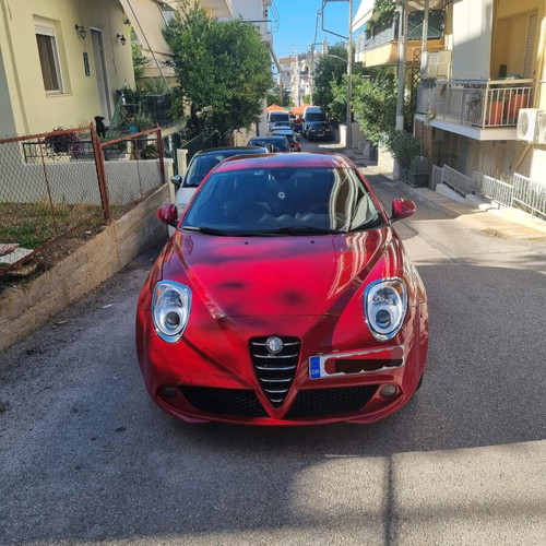 Alfa Romeo Mito 1400 16v 2010 like new, petrol, red coupe