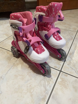 Smj Sport Roller skates used, kids size 26-29 with pads