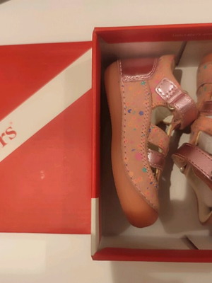 Baby shoes made of genuine leather anatomical, like new
