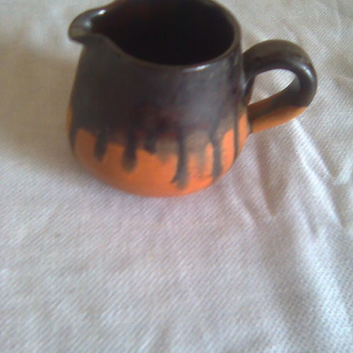 Clay traditional style tea set like new, black