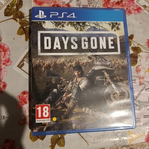 PlayStation 5 games pack like new with God of War Ragnarok and NBA 2K 2025