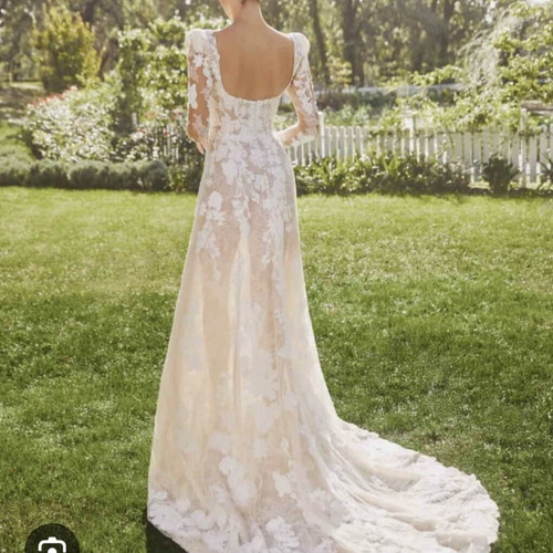 Alberto Palatchi wedding dress size S, lace, detachable sleeves, like new