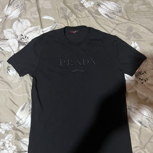 Prada T-shirt, black, size M