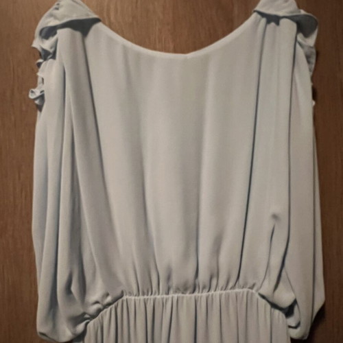 Maxi dress baby blue Teem like new, off-the-shoulder balloon sleeves